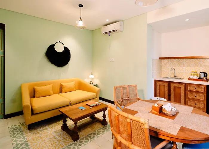 ホテル Fourteen Roses Boutique Hotel, Kuta