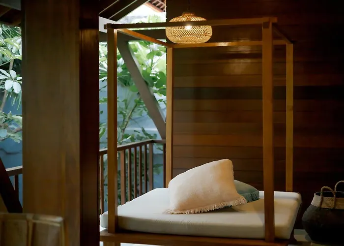 Fourteen Roses Boutique Hotel, Kuta