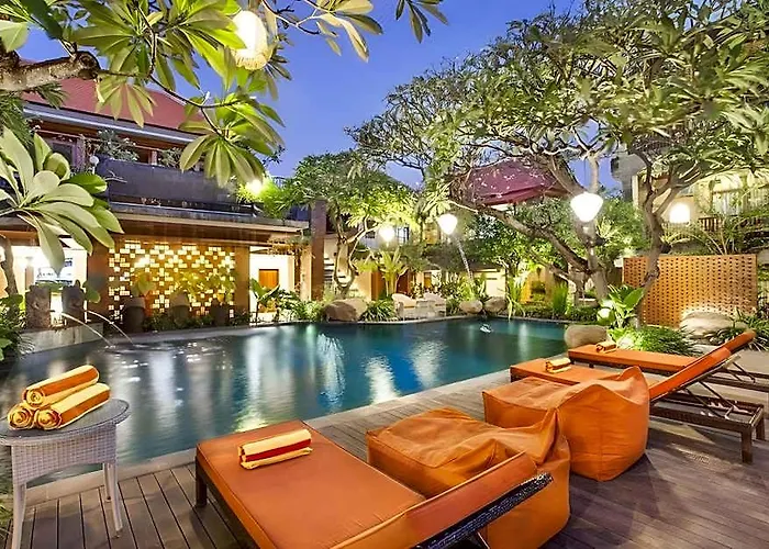 فندق Fourteen Roses Boutique Hotel, Kuta
