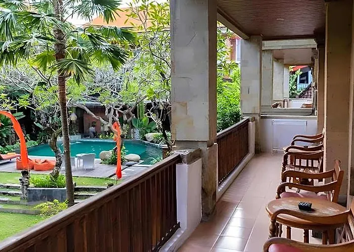Hotel Fourteen Roses Boutique Hotel, Kuta 4*