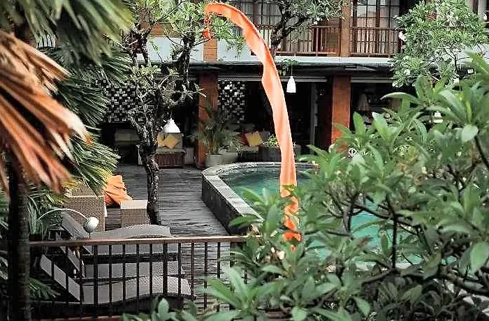 Fourteen Roses Boutique Hotel, Kuta Legian